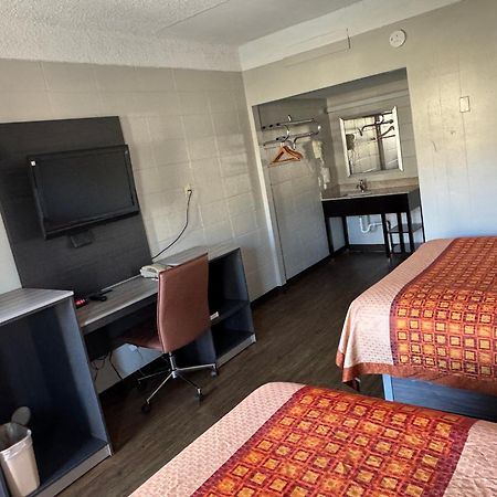 Budget Inn Carthage Extérieur photo